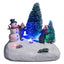 VILLAGE DE NOËL SCÈNE AVEC SAPINS À PILES